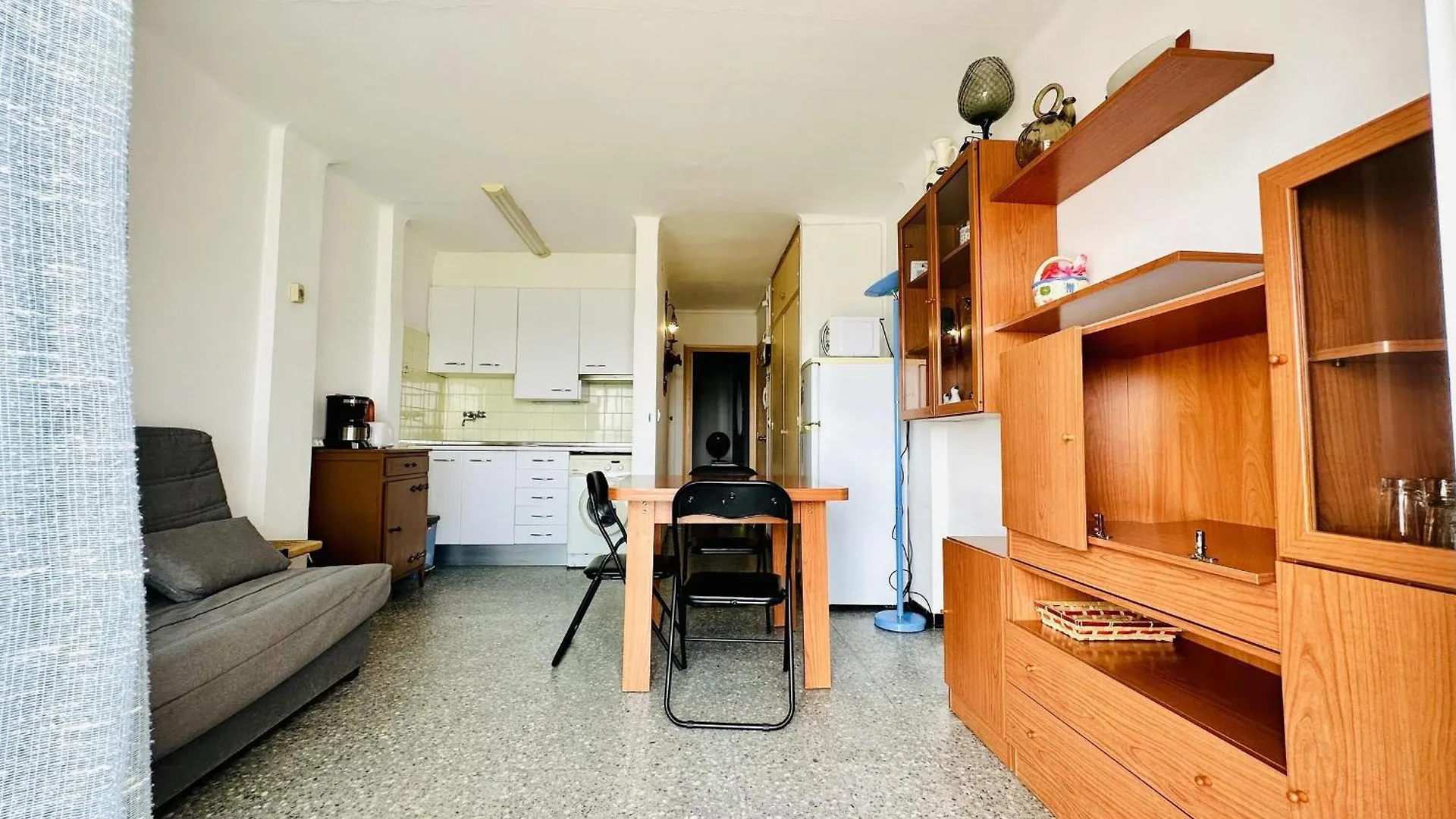 Apartamento Roses, 1 Dormitorio, 4 Personas - Es-258-18 Espanha